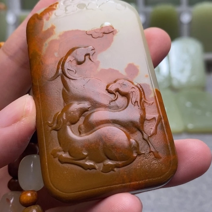 俏色巧雕羊守护111