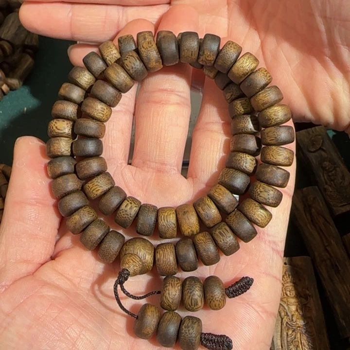 沉香手串金沙叶算盘珠双圈1.0/22克➕多样性发一