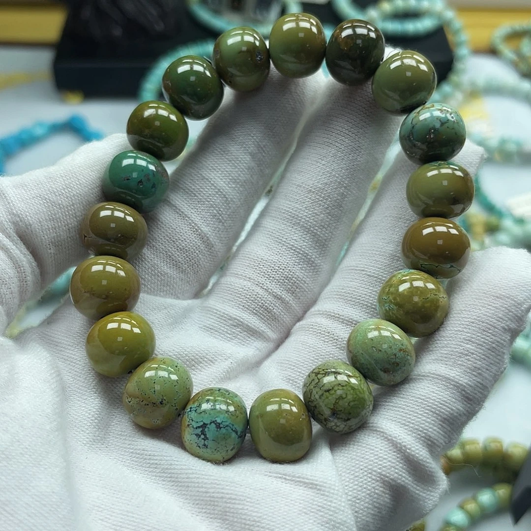 何***财绿松石未镶嵌珠宝奇石