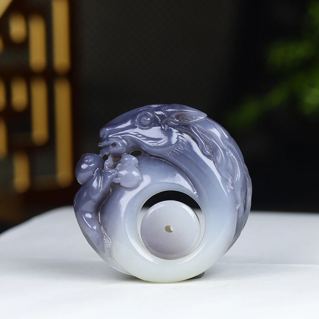 1125131和田玉烟紫马上封侯玉佩