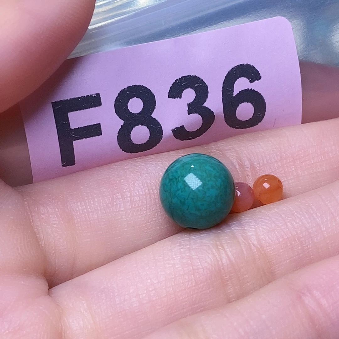 未镶嵌南红玛瑙珠宝奇石