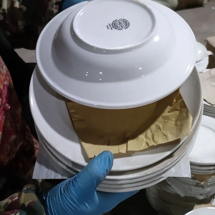 摆件陶瓷盘子碗啥都有深盘