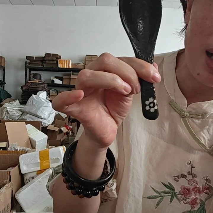 泗水砭石文化馆老虎石勺子