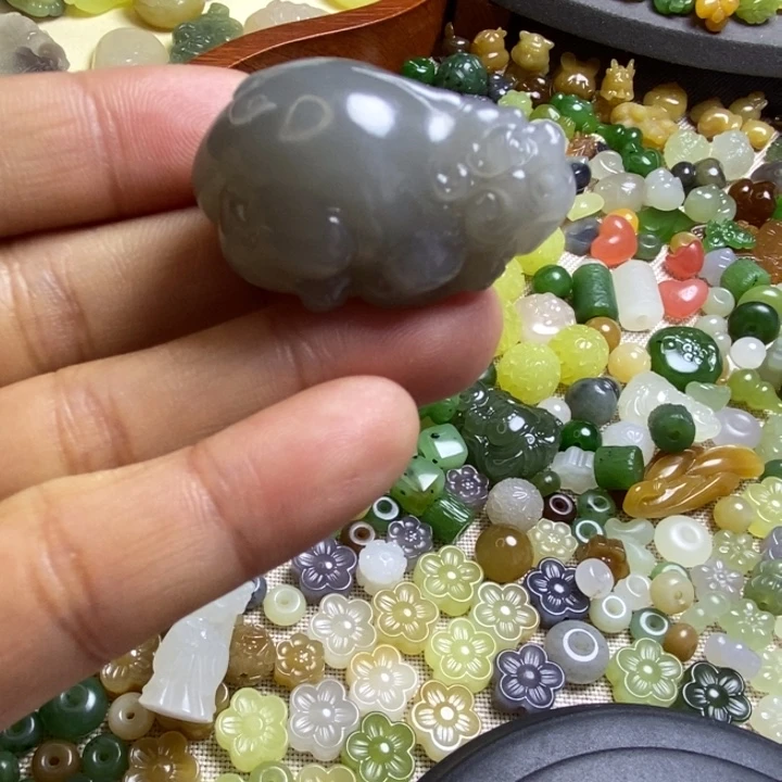 和田玉（糖玉）配件未镶嵌