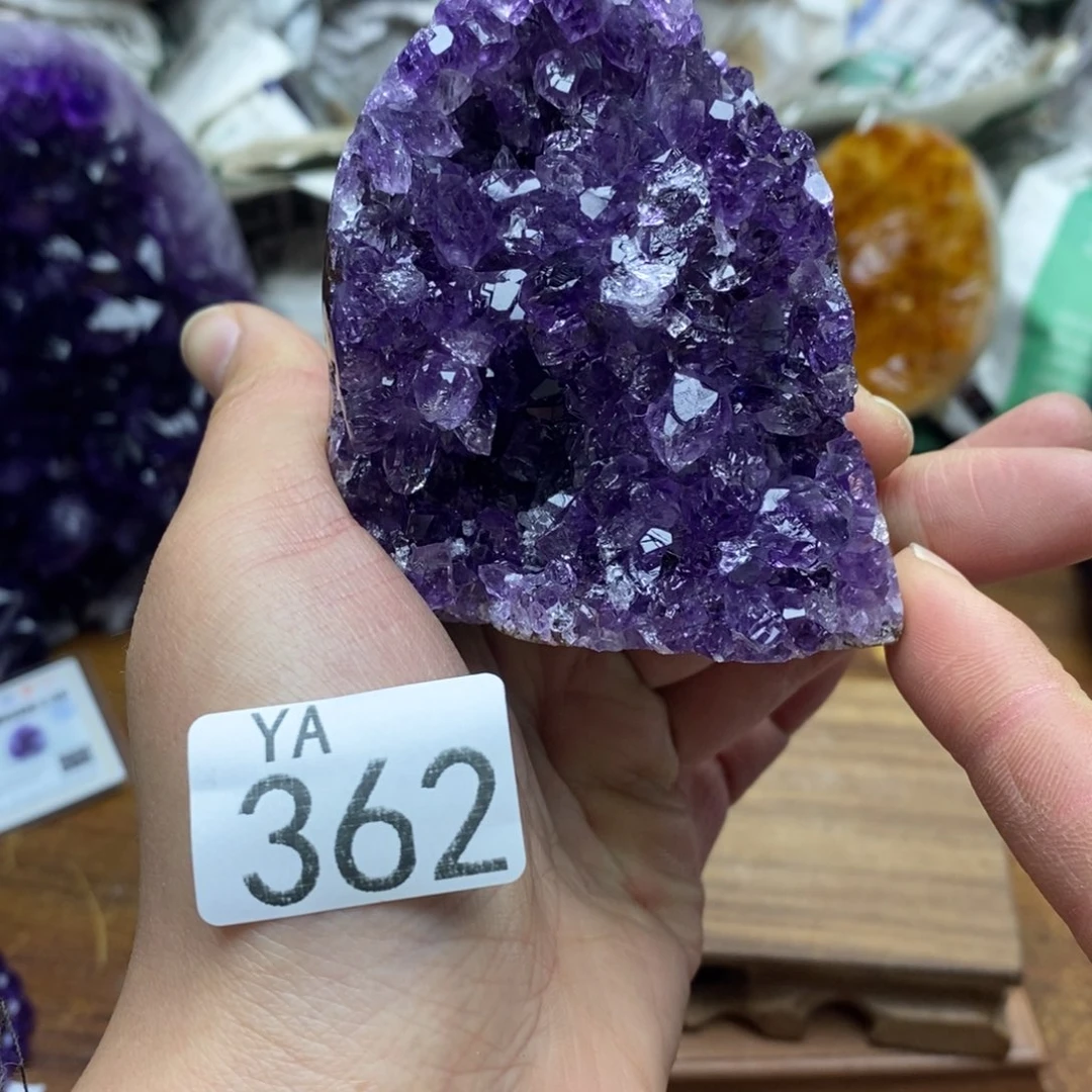 水晶大型摆件（非配饰）未镶嵌