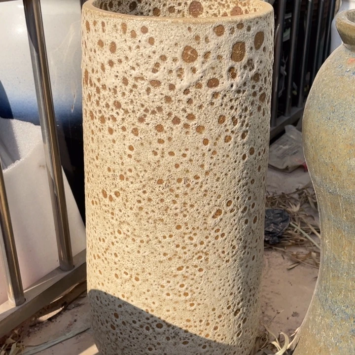 花盆紫砂高50口20黄泡泡瑕疵