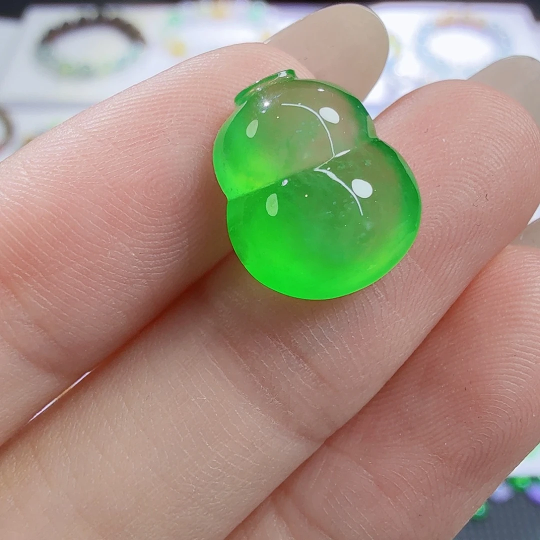 翡翠未镶嵌颈饰玻璃荧光绿葫芦