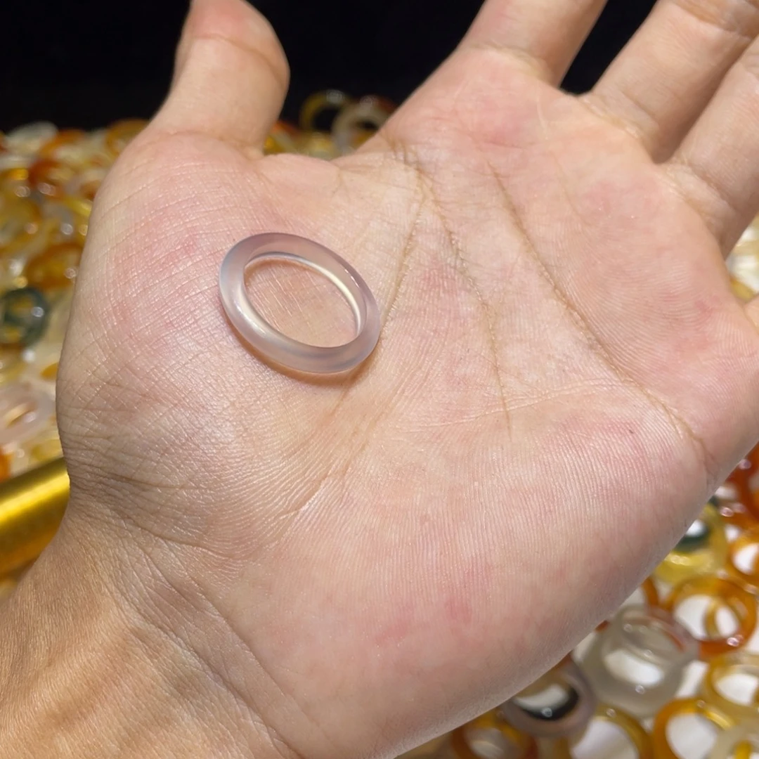玛瑙/玉髓未镶嵌戒指298号港18 默认瑕疵