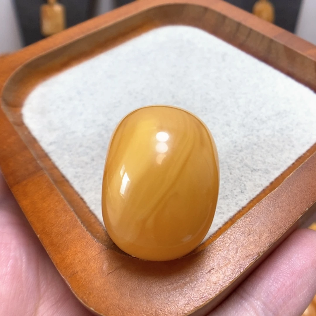 为***君裸石蜜蜡未镶嵌蜜蜡裸珠