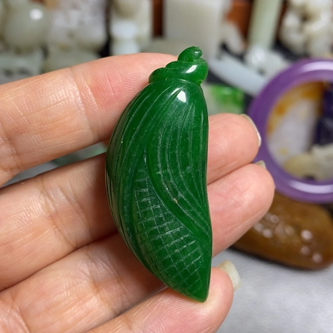 颈饰未镶嵌和田玉（糖玉）