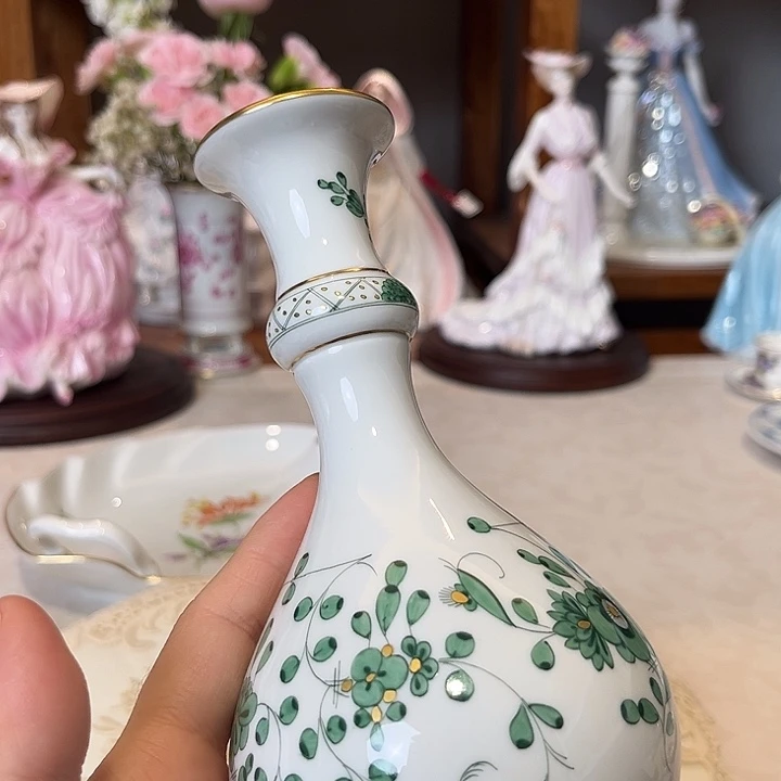 欧洲中古瓷器摆件