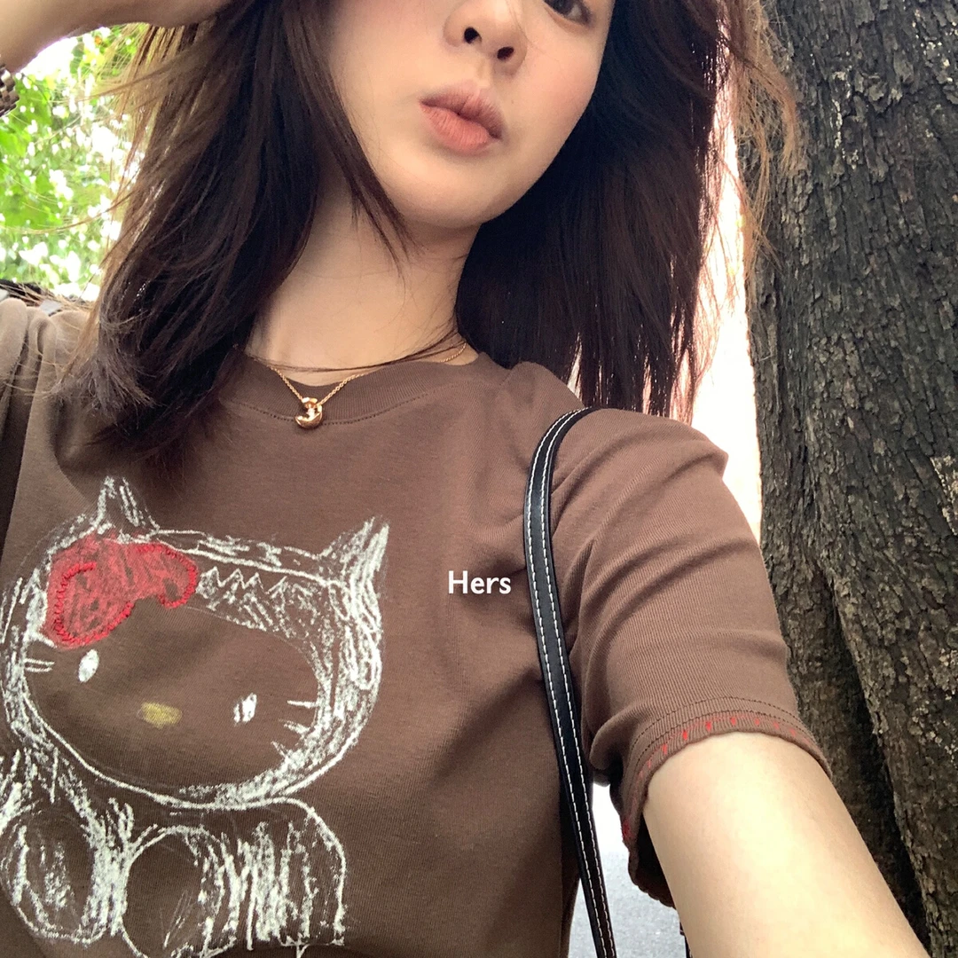 美树 Hers-夏上新简约日常休闲正肩显瘦kitty短袖T恤 20967