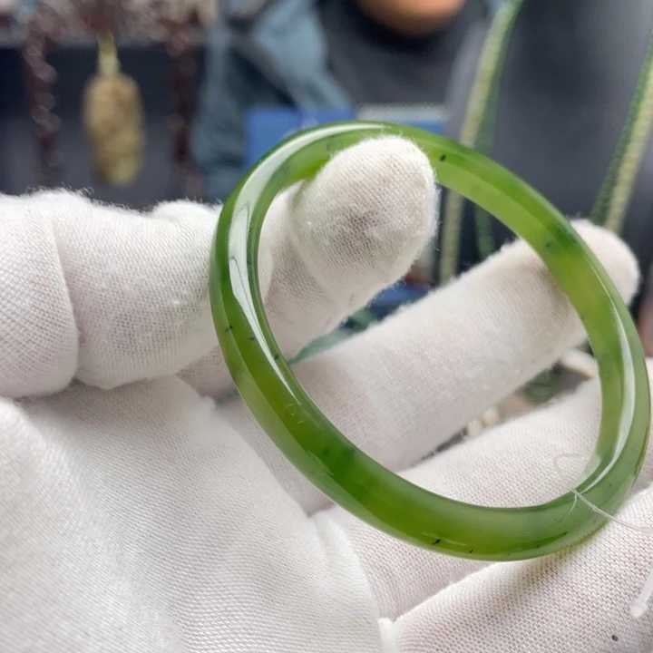 和田玉未镶嵌项链碧玉