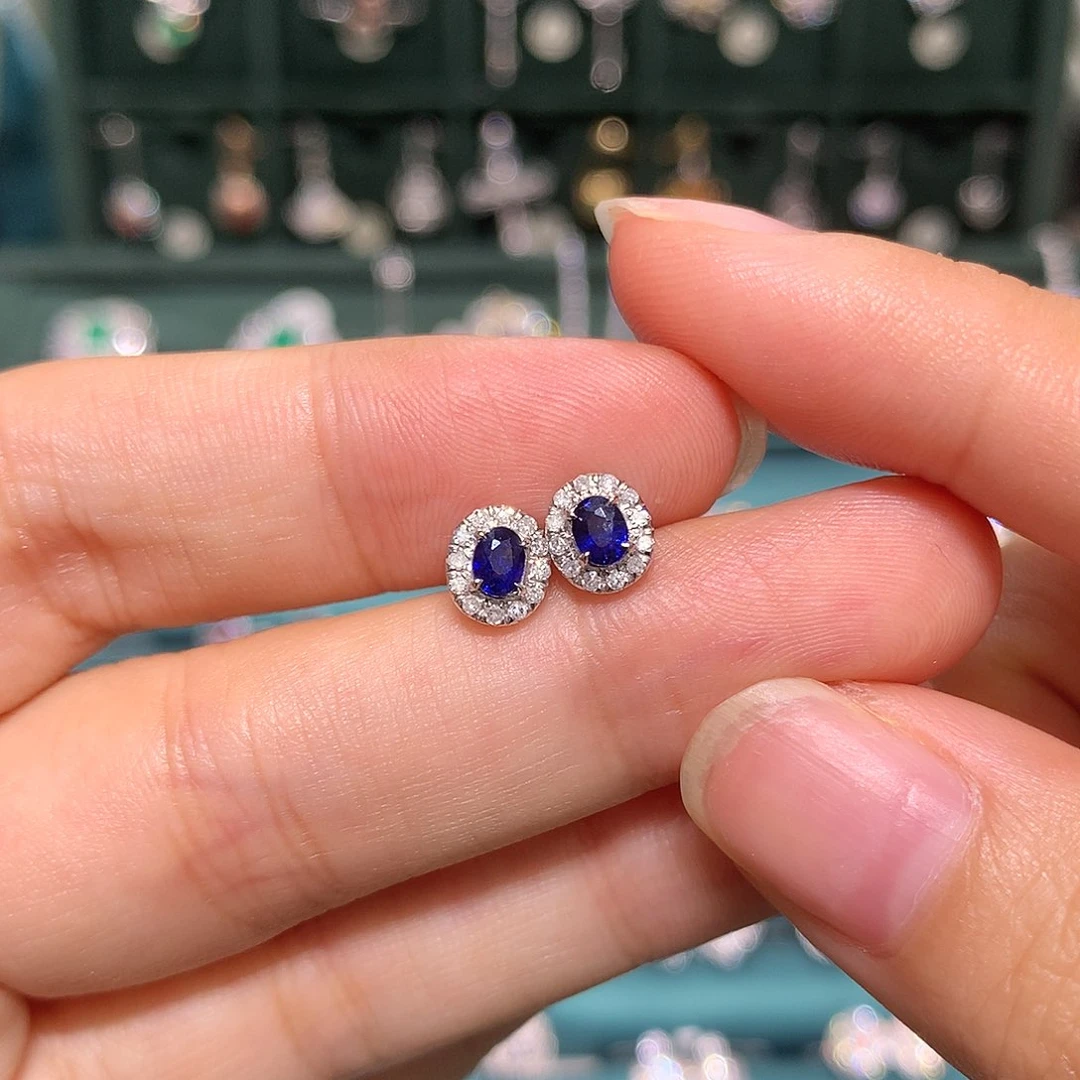 耳饰蓝宝石铂Pt850镶嵌