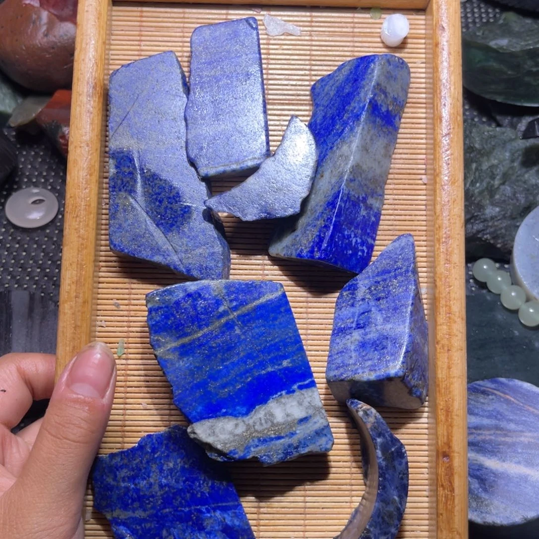 未镶嵌和田玉（子料）挂件