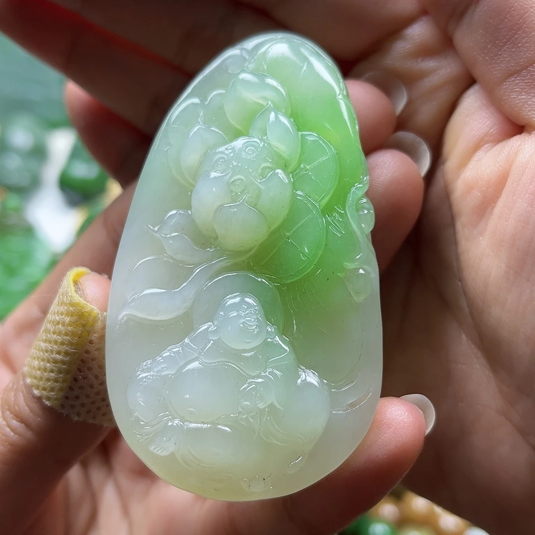 和田玉挂件未镶嵌