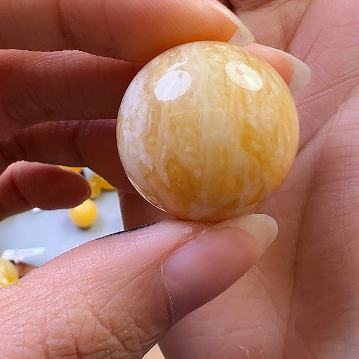 未镶嵌蜜蜡珠宝奇石