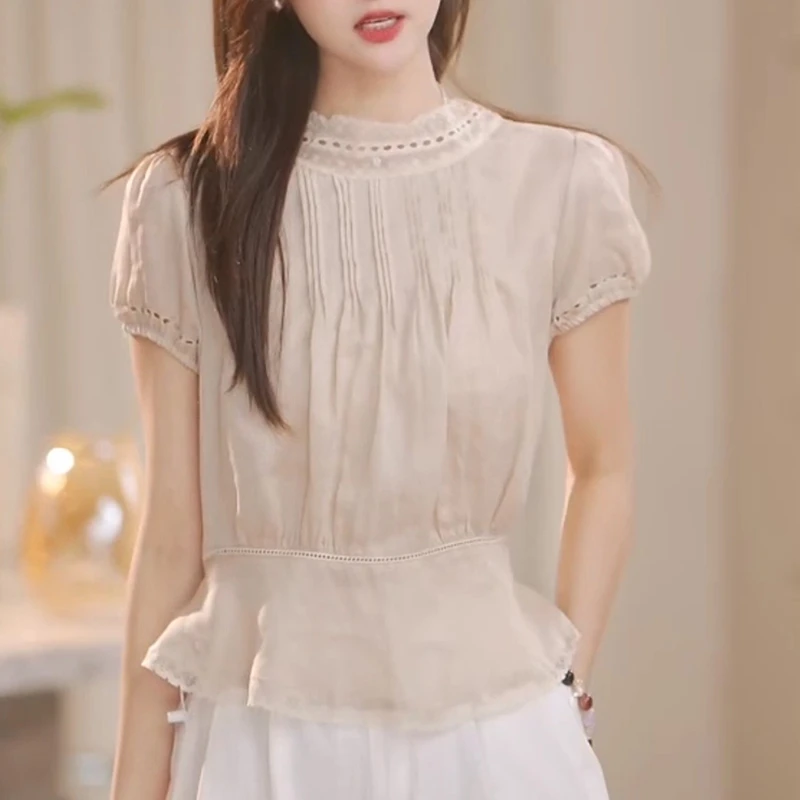 2025年夏季新款法式蕾丝拼接泡泡短袖衬衫女士时尚百搭慵懒感上衣