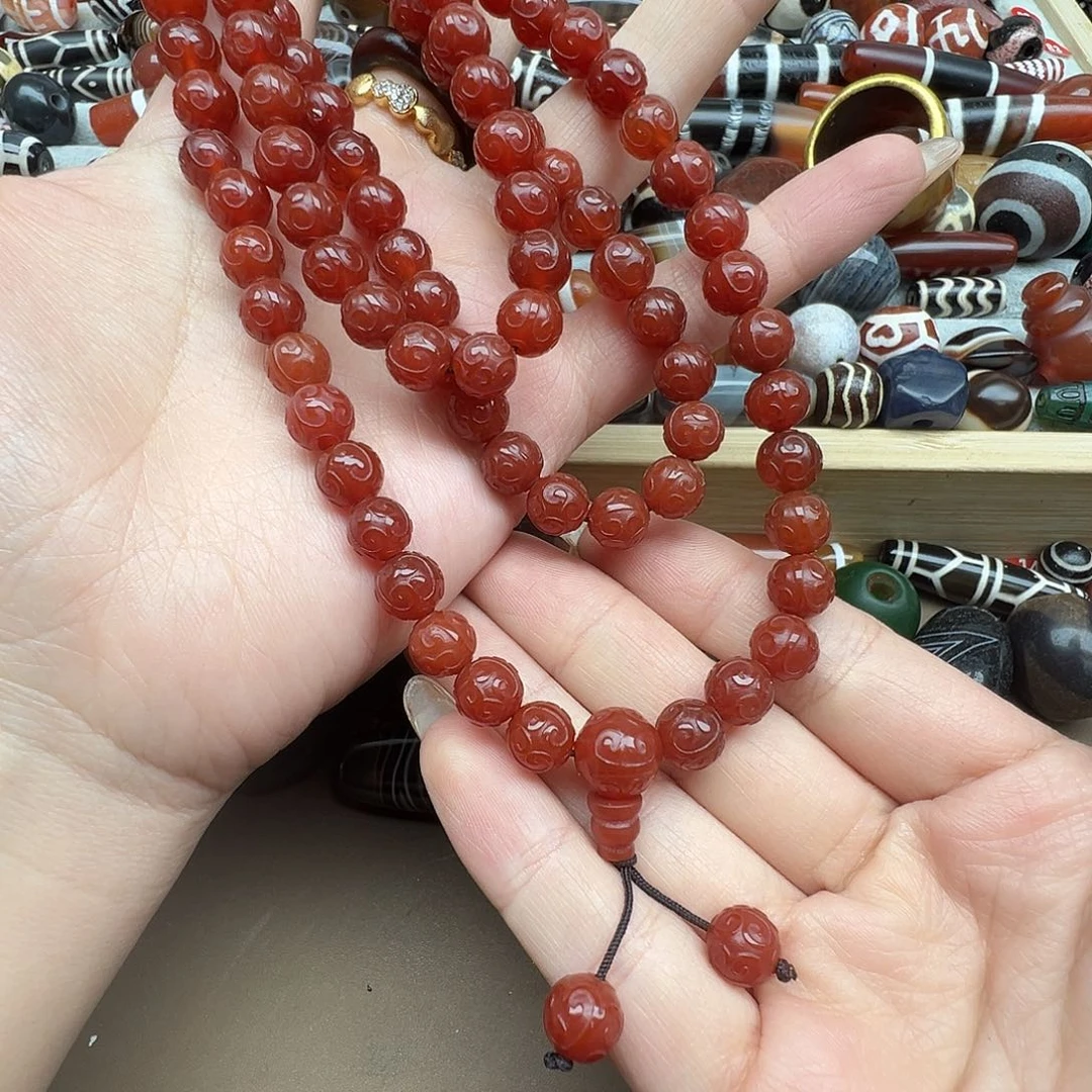 燕***子玛瑙/玉髓未镶嵌珠宝半成品