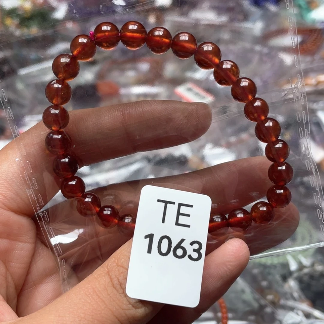 水晶多样性发一只未镶嵌