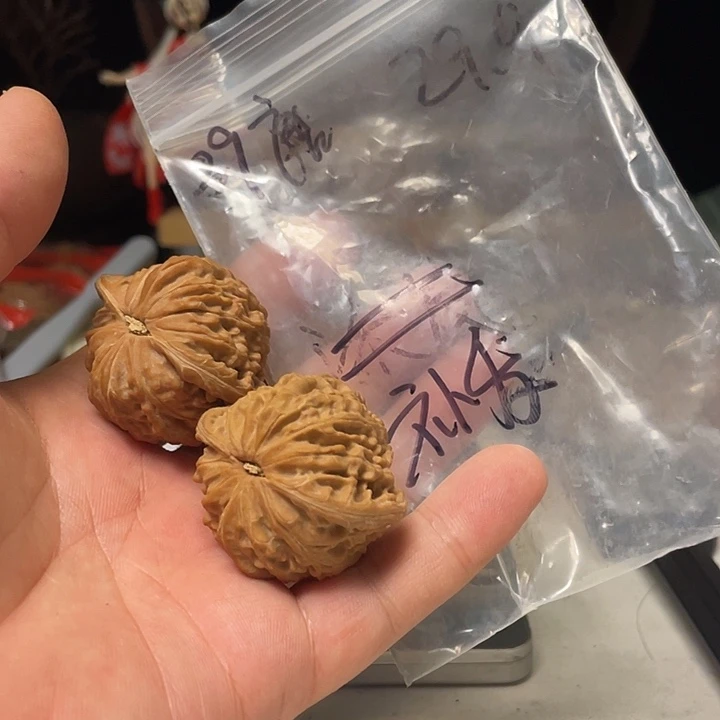 陶***明文玩核桃把件磨盘