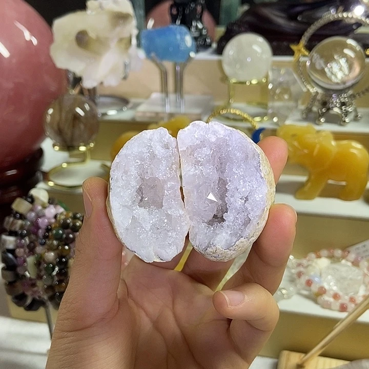 颈饰未镶嵌水晶摩洛哥晶洞
