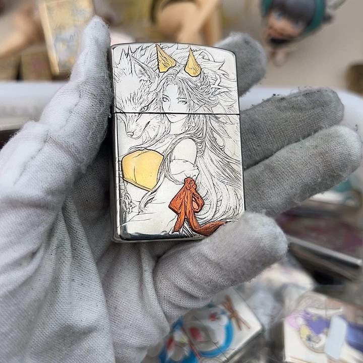 白铜狼族女孩，福利机