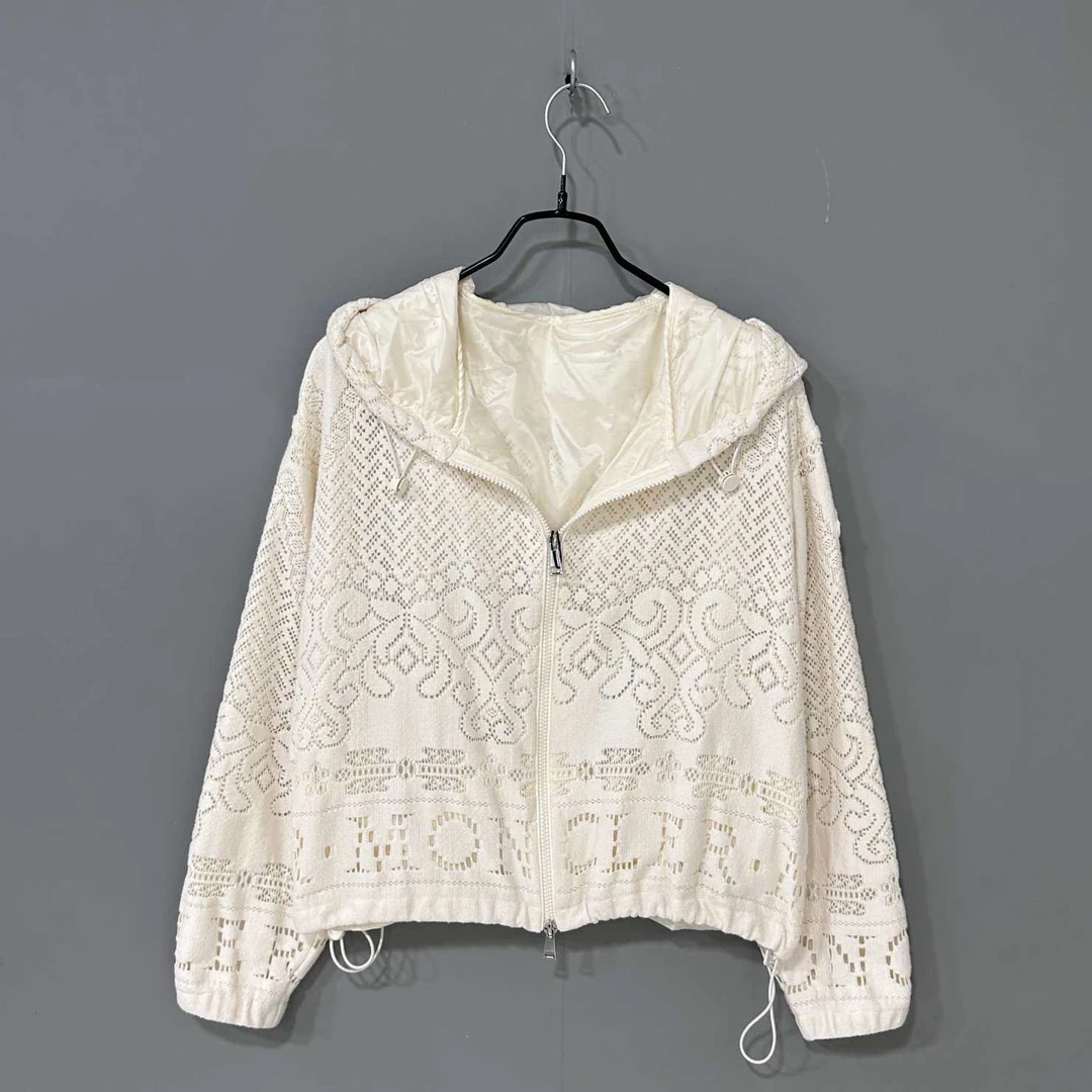 99新 MONCLER 新款镂空花卉logo双层外套/2码/82033