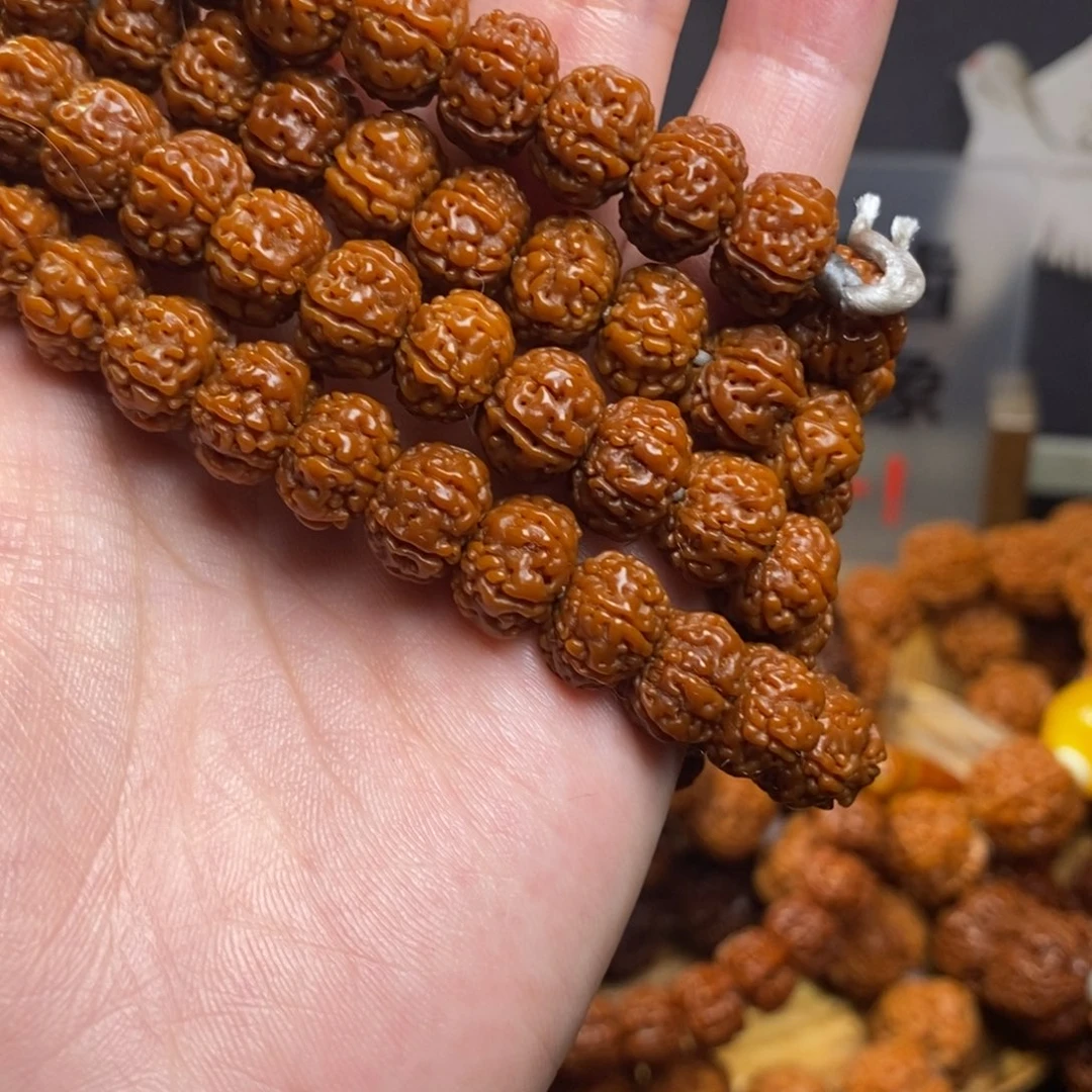 吊坠金刚菩提106。  88.88