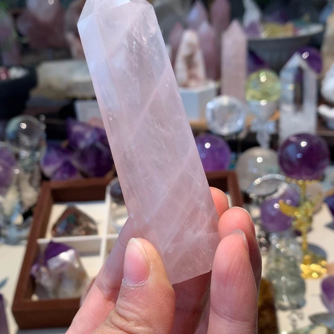 水晶摆件未镶嵌粉水晶