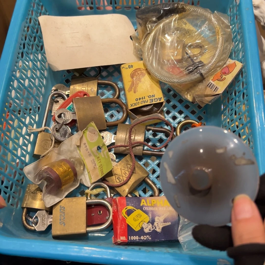 镜***哥瓷片哈哈哈哈哈哈哈哈哈