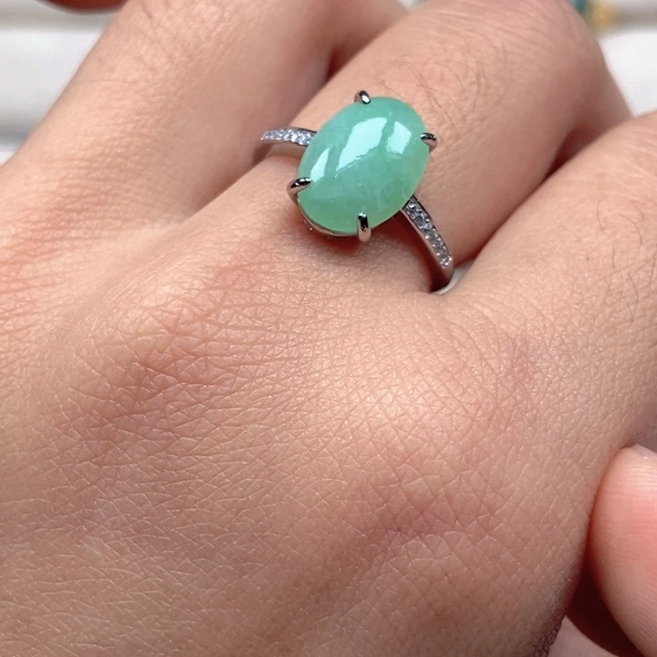 翡翠未镶嵌戒指戒指