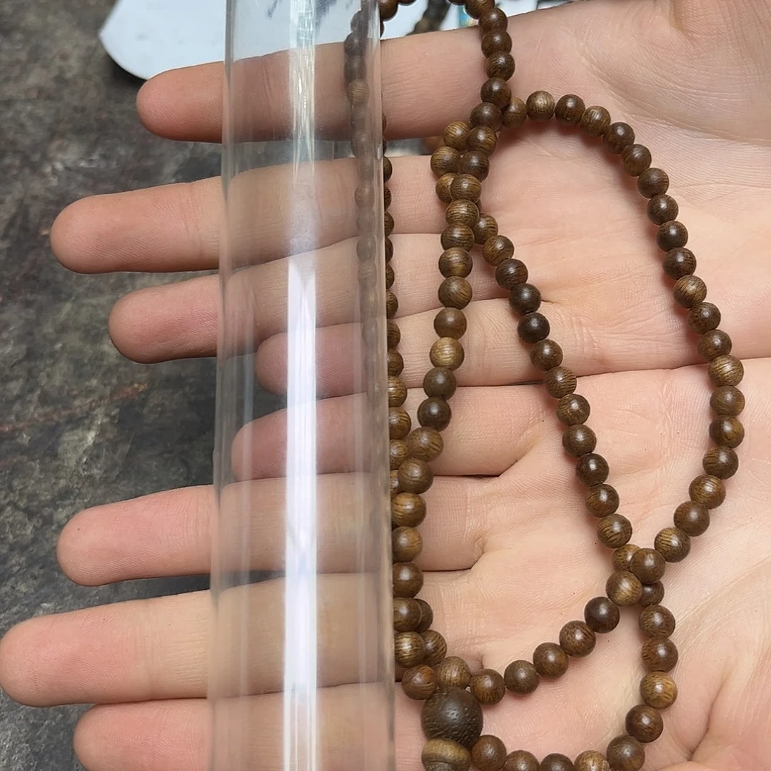 大叶紫檀（黑酸枝木类）