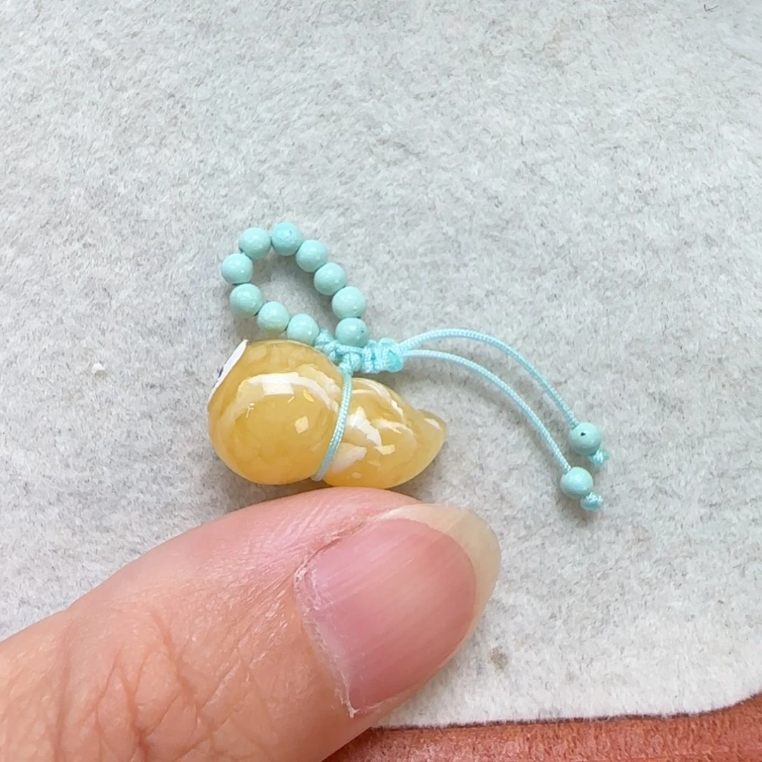 琥珀未镶嵌珠宝奇石定制