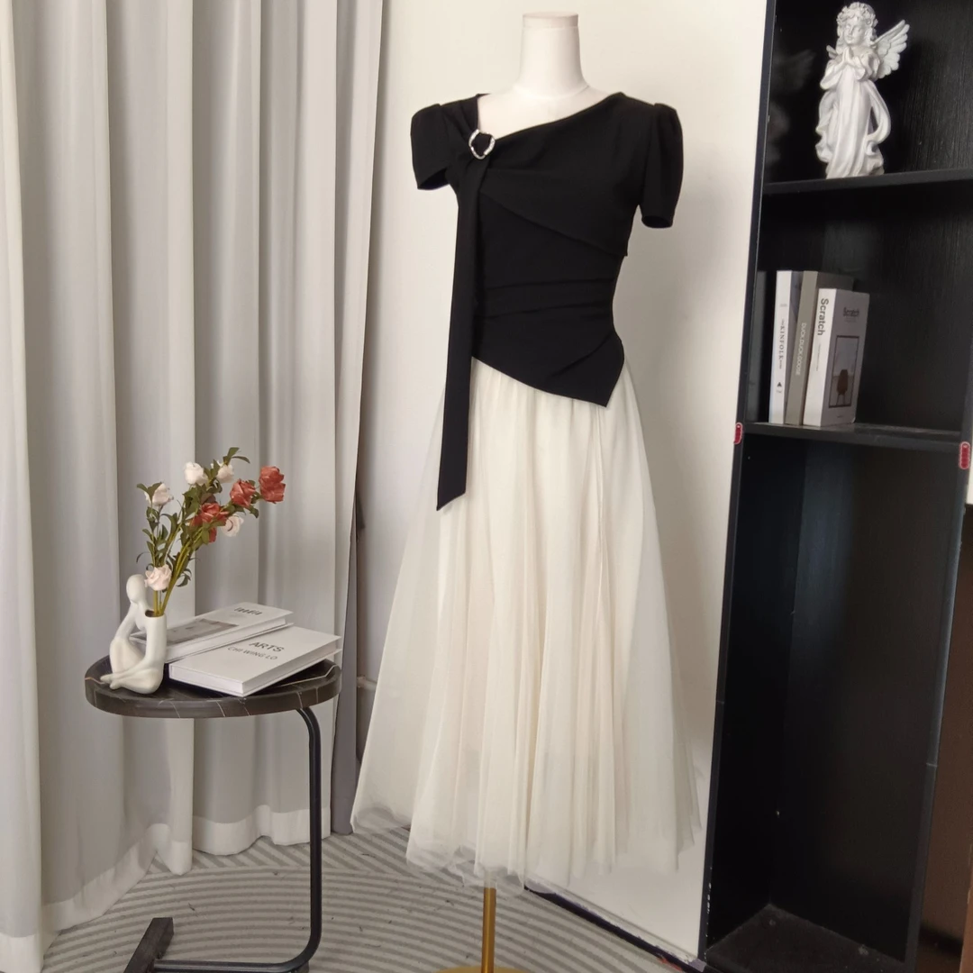 拉夏贝尔/25夏季法式时尚百搭优美气质女神上衣+半身裙 15690 SCK