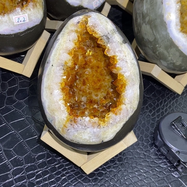 未镶嵌水晶珠宝半成品恐龙蛋