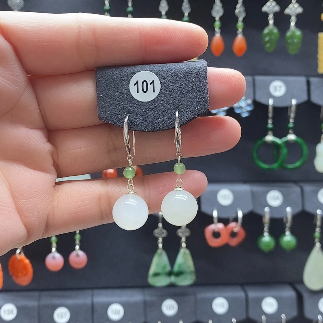 序***阳银S925镶嵌和田玉耳饰