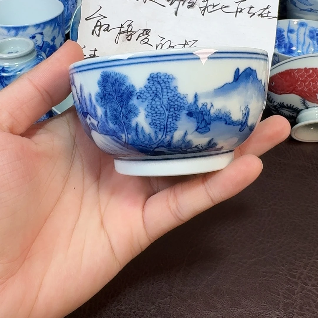 现代景德镇陶瓷杯