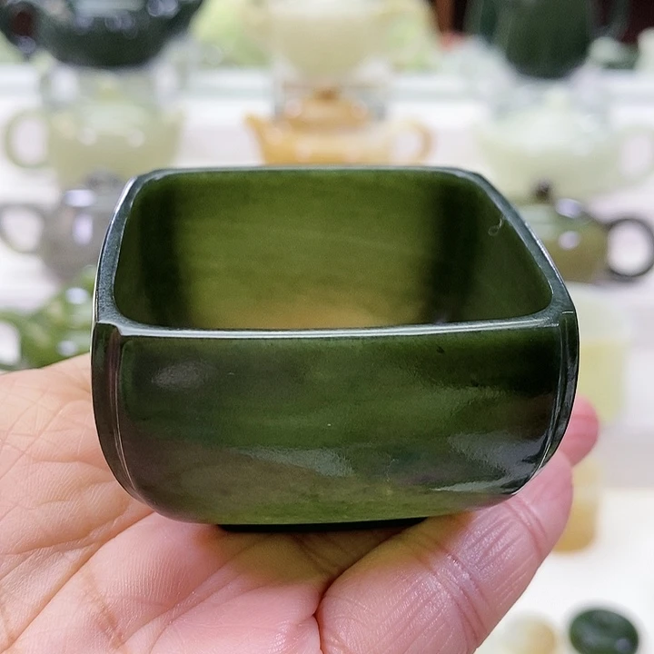 未镶嵌和田玉挂件茶杯80m l