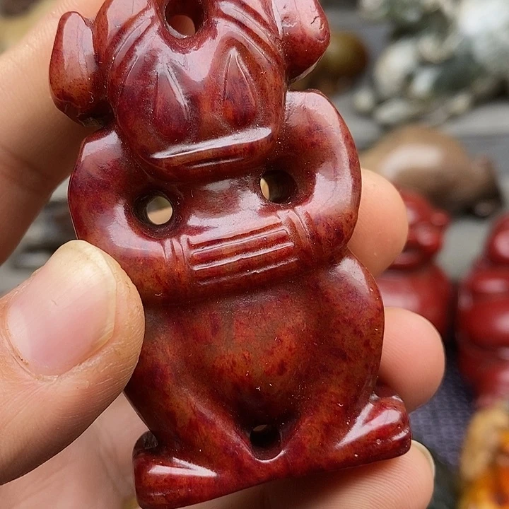 未镶嵌蛇纹石玉颈饰