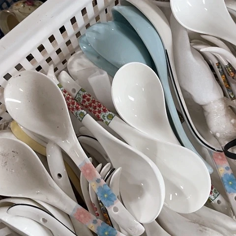 微瑕，不能明火，陶瓷大勺22厘米，2个