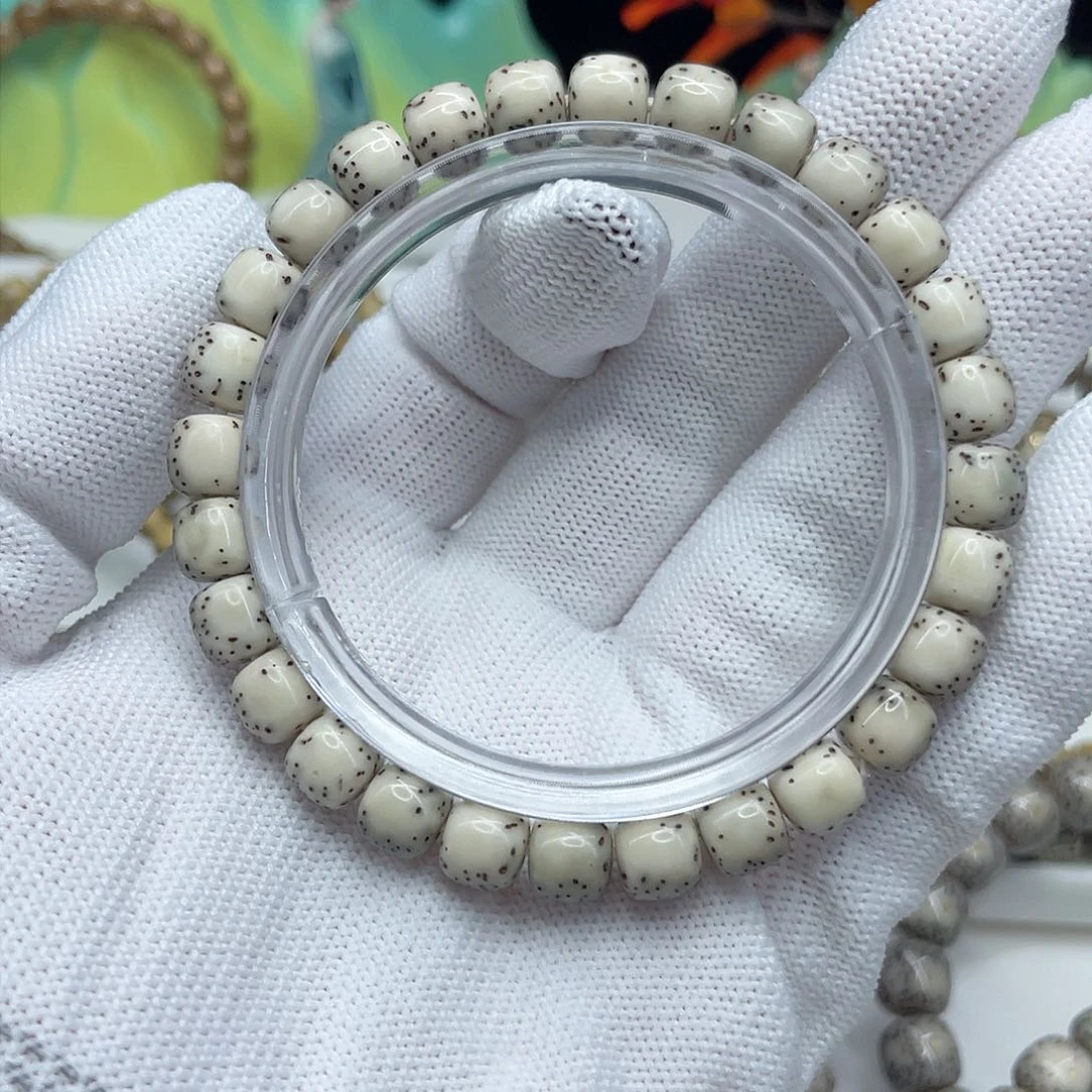 星月菩提手串02。8/7绿背河豚