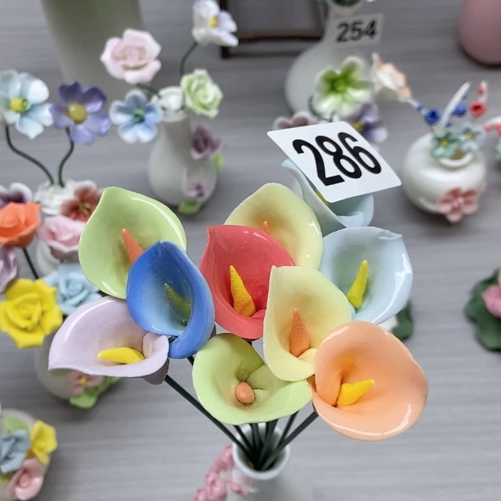 摆件手工制作陶瓷花马蹄莲