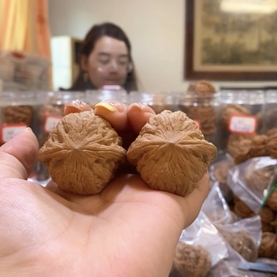 文玩核桃吊坠P*40铁锤有黄点