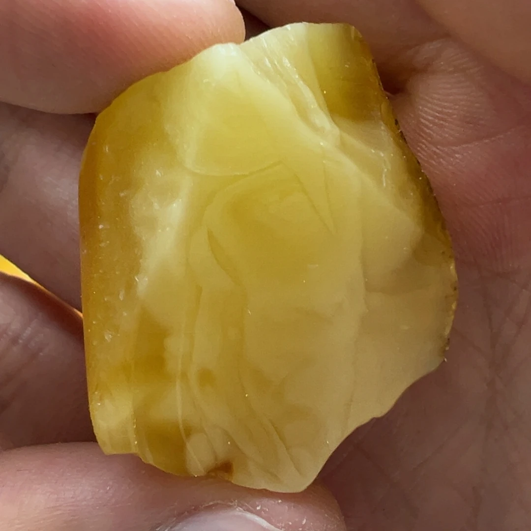 娜***定制琥珀蜜蜡定制