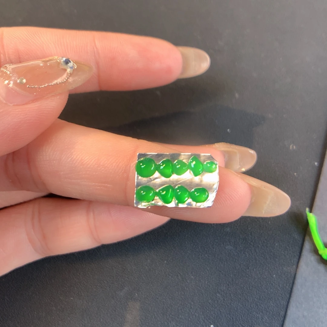 翡翠散珠3.83/2.05翡翠翡翠