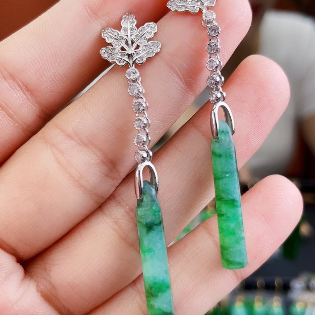 银S925镶嵌翡翠耳饰