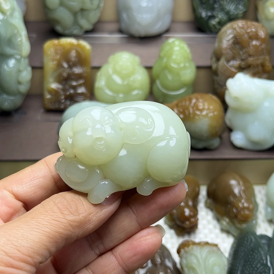 青***菜和田玉未镶嵌挂件