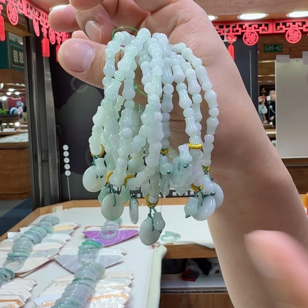 未镶嵌手链翡翠翡翠