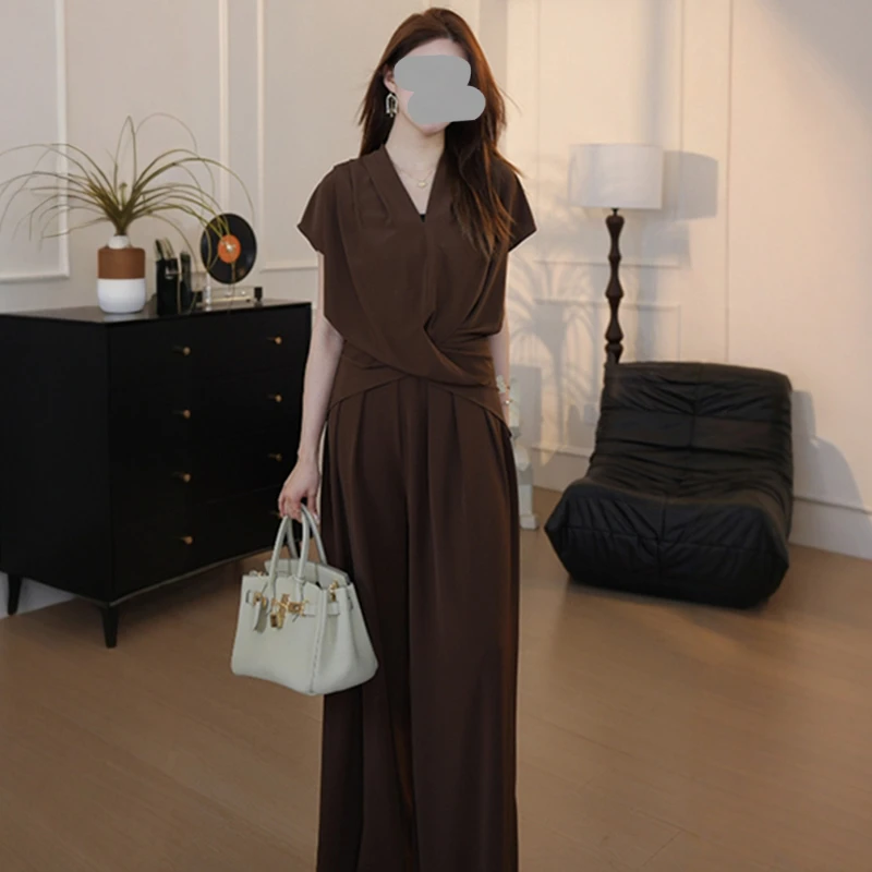 2025夏新款休闲两件套装女时尚气质设计感收腰显瘦V领上衣阔腿裤